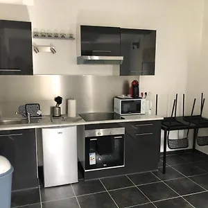 https://jolis-studios-centre-avignon.fr-provencehotel.com